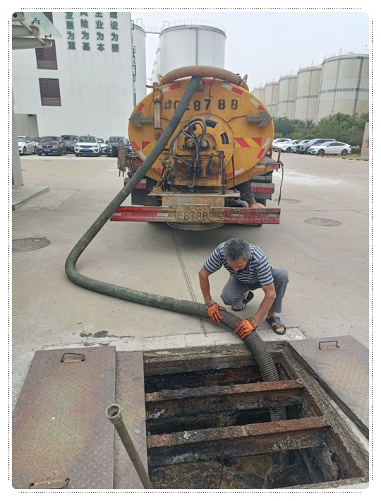 茅箭隔油池清掏