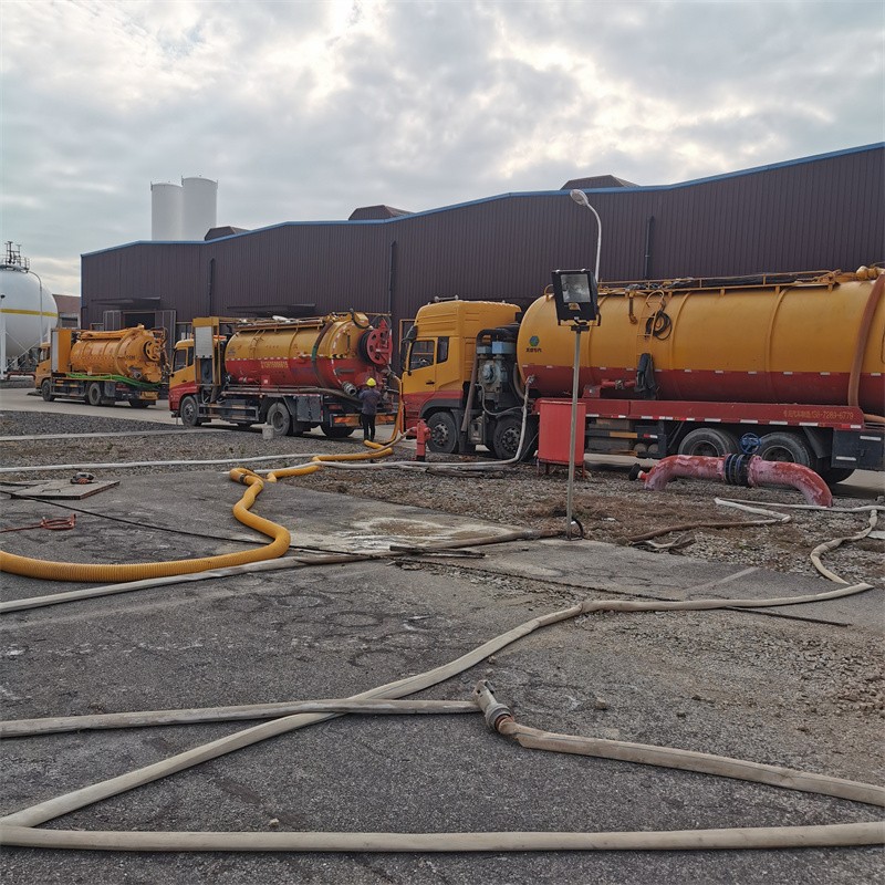 茅箭污水池清理